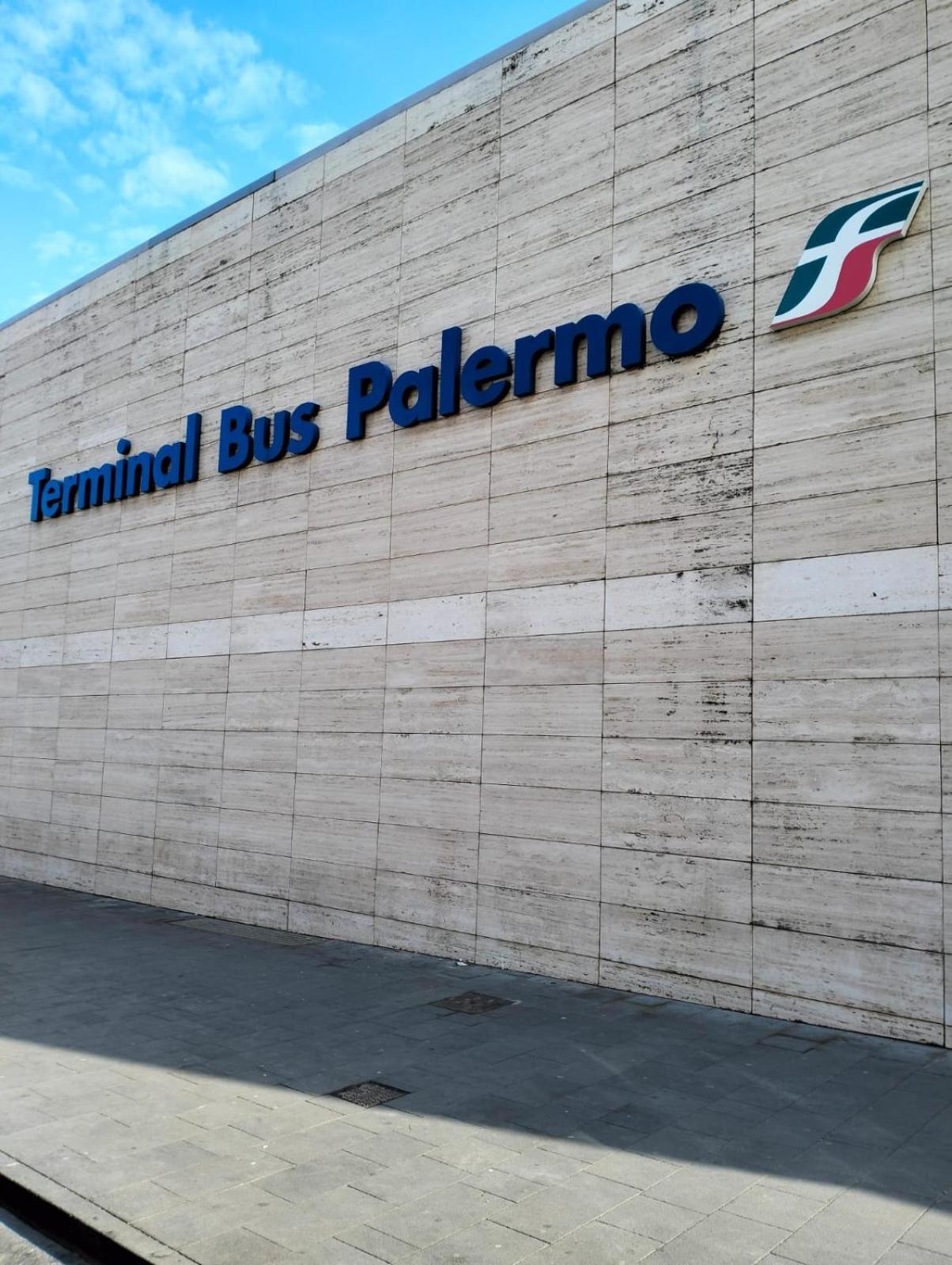 Stazione Di Palermo Affitti Apartment Bagian luar foto