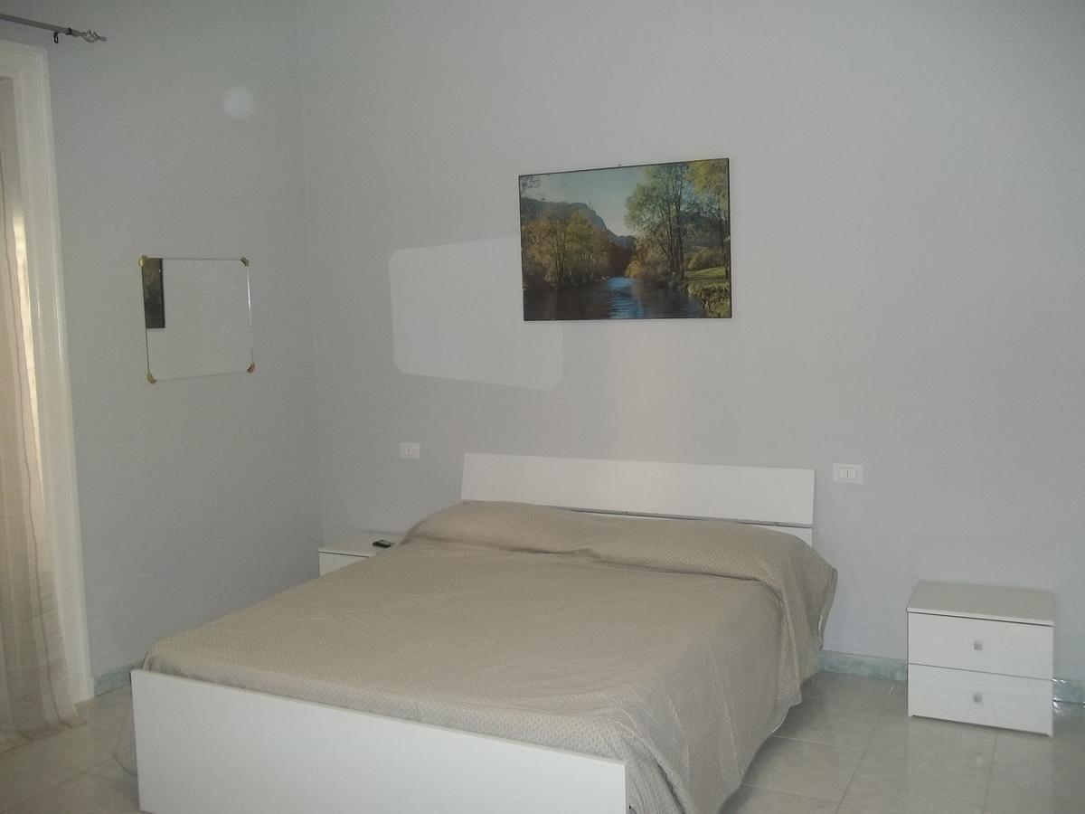 Stazione Di Palermo Affitti Apartment Bagian luar foto