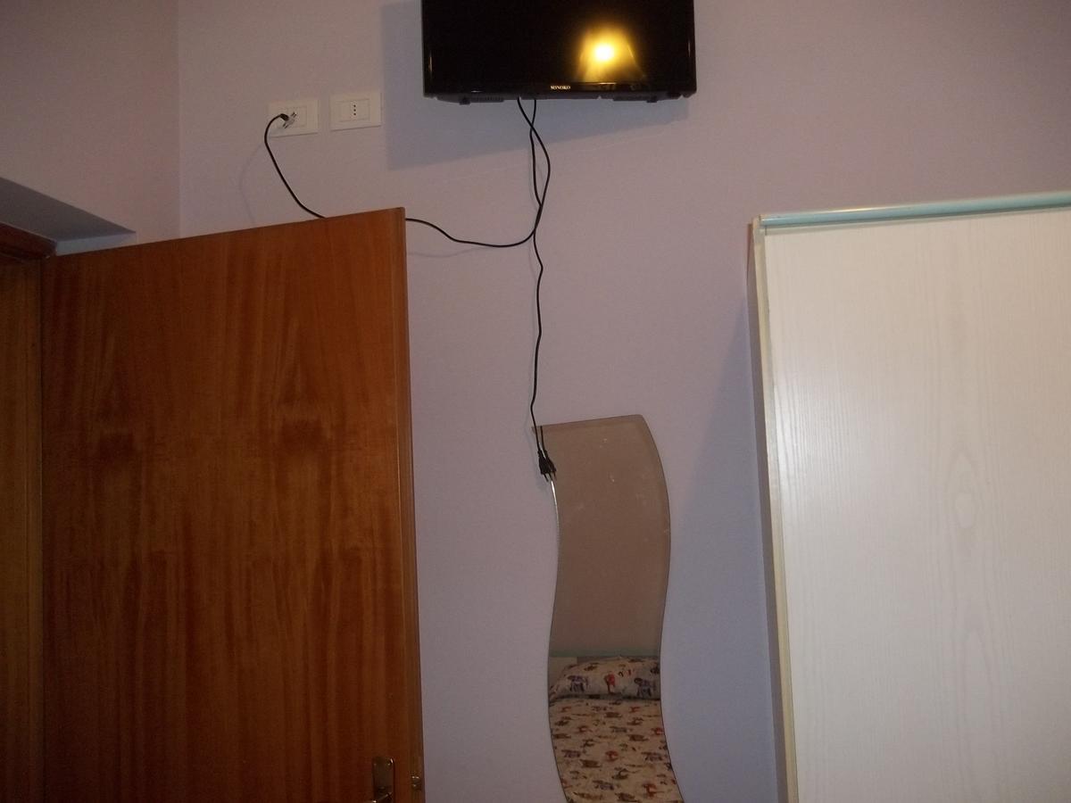 Stazione Di Palermo Affitti Apartment Bagian luar foto