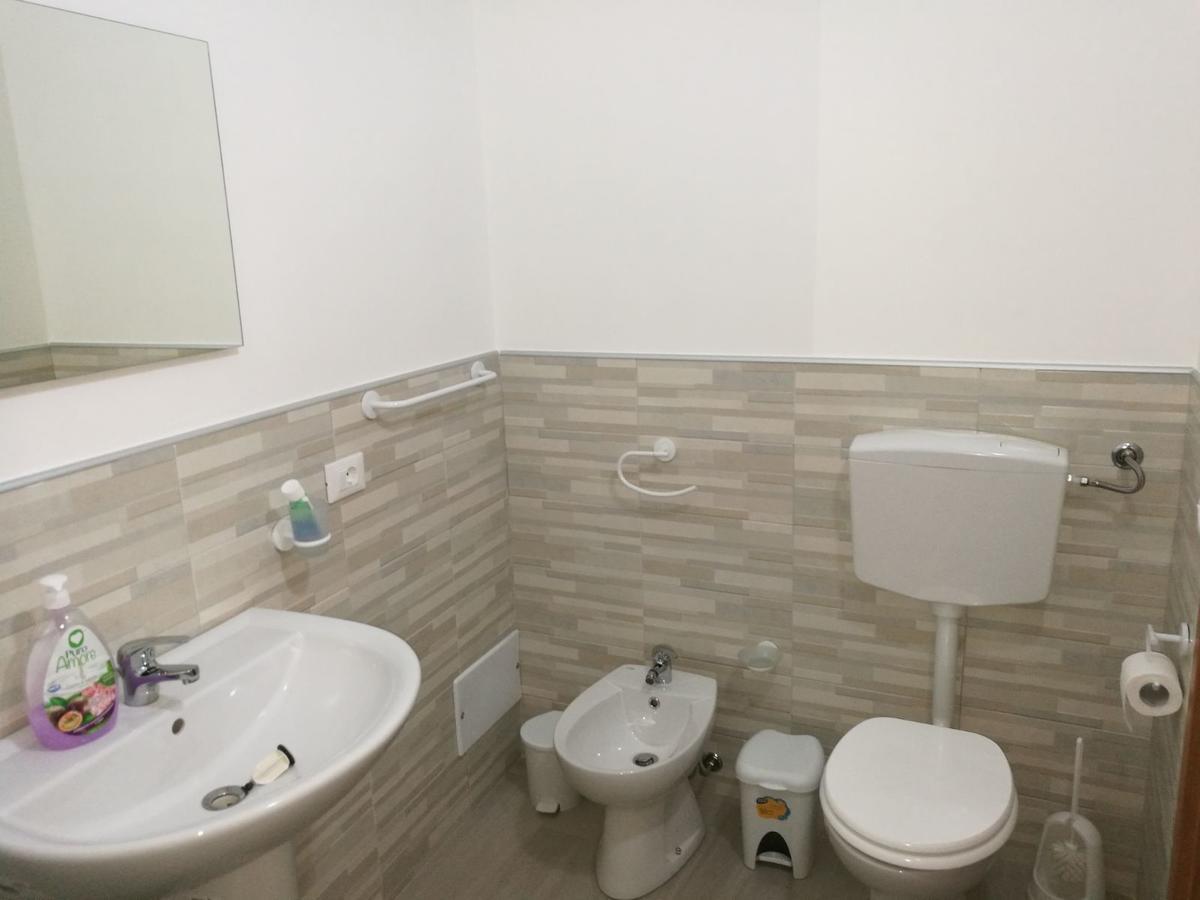 Stazione Di Palermo Affitti Apartment Bagian luar foto