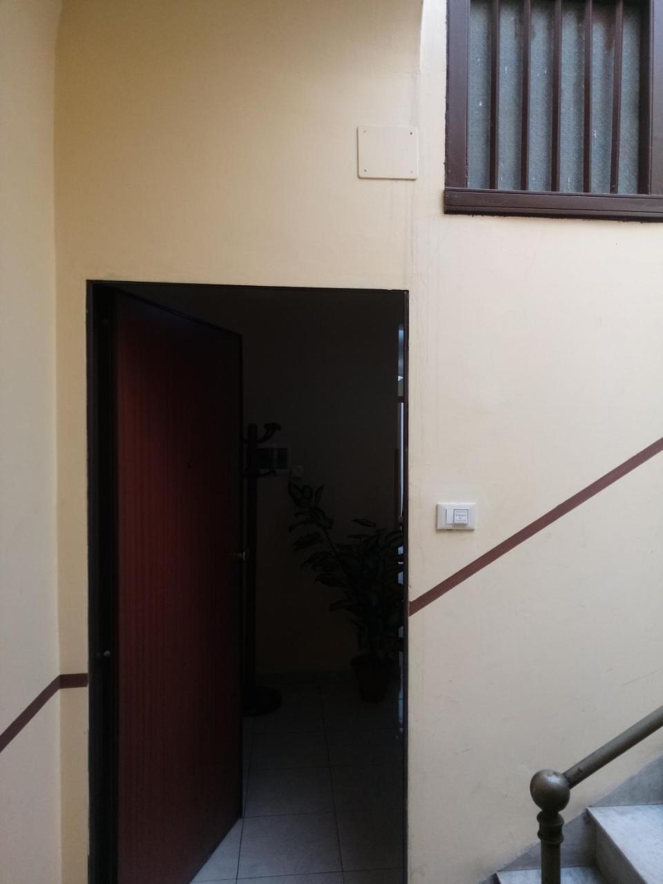 Stazione Di Palermo Affitti Apartment Bagian luar foto