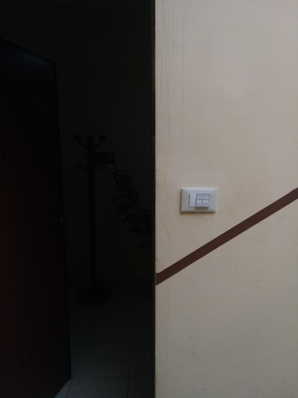 Stazione Di Palermo Affitti Apartment Bagian luar foto